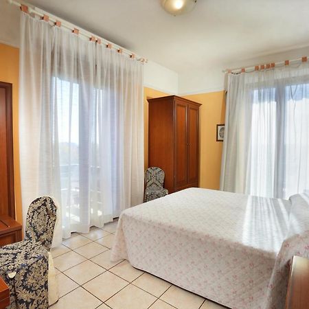 Hotel Salus Montecatini Terme Exterior foto