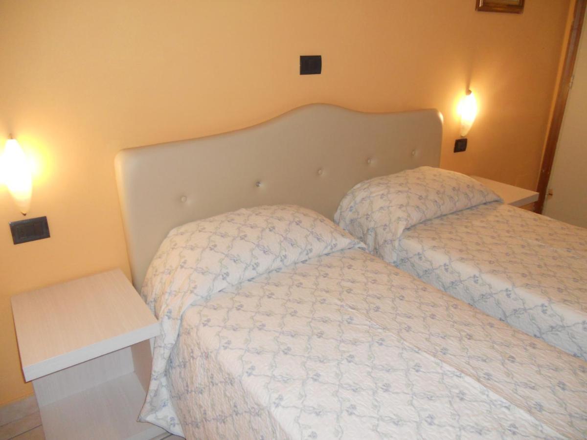 Hotel Salus Montecatini Terme Exterior foto