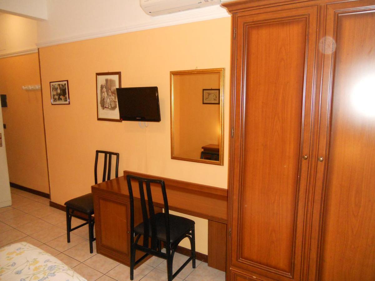 Hotel Salus Montecatini Terme Exterior foto