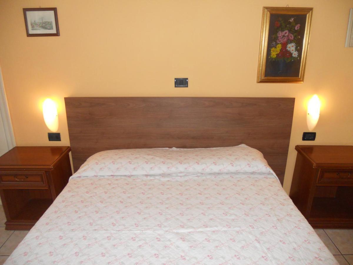 Hotel Salus Montecatini Terme Exterior foto