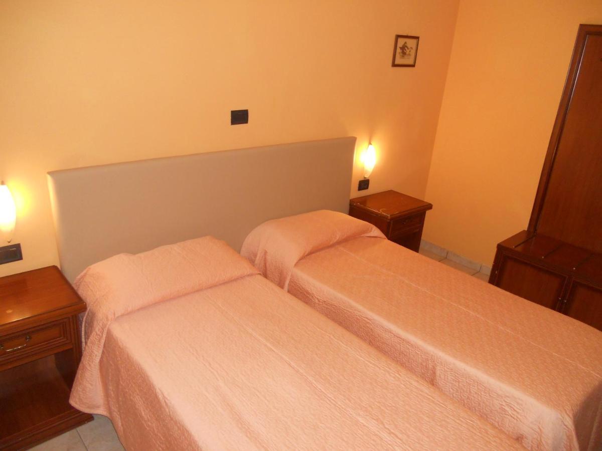 Hotel Salus Montecatini Terme Exterior foto