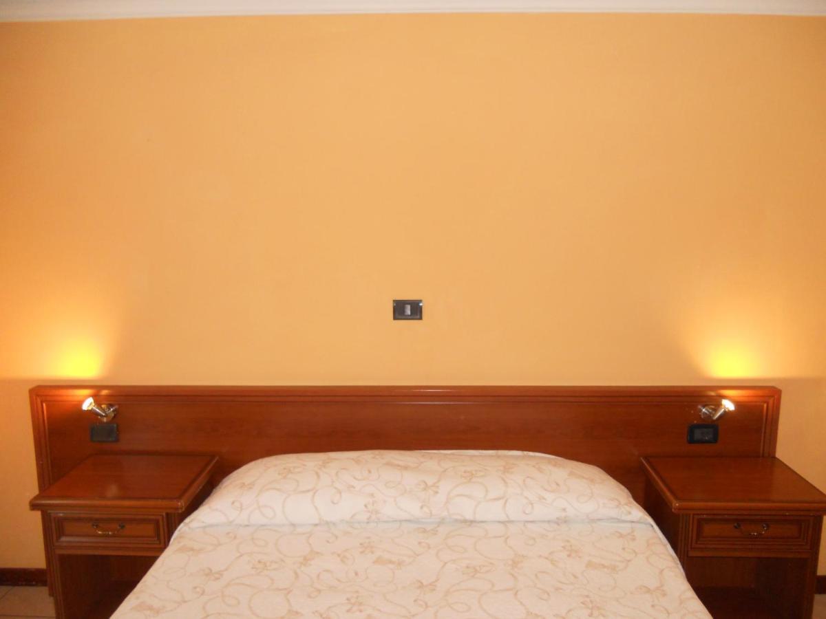 Hotel Salus Montecatini Terme Exterior foto